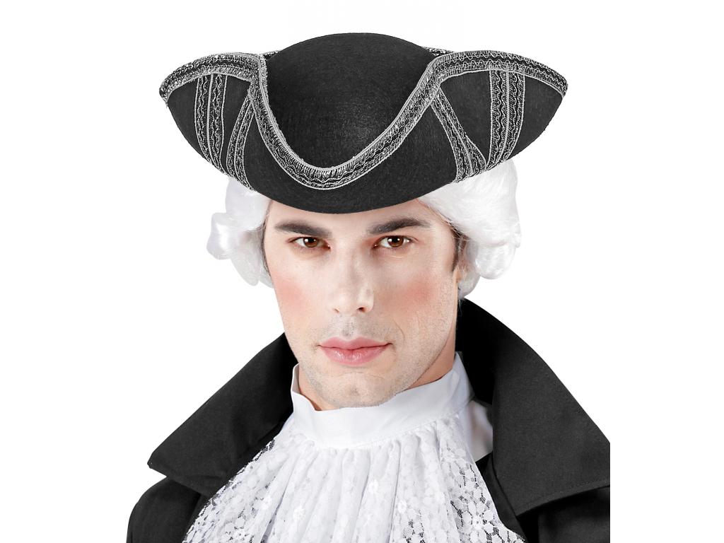 Háromszögű ezüst diszítésű kalap filcből