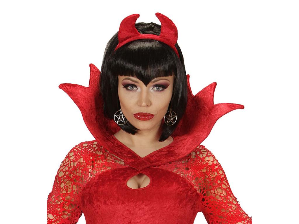 Ezüstszínű fülbevaló fekete díszkővel